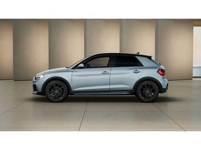 Second-hand Audi A1 Advanced 150 CP (110 kW) 2026 Gri SUV