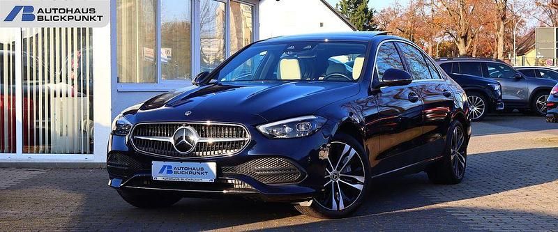Blau Gebraucht 2022 Mercedes C300 Limousine | 37.980 € (Fairer Preis) - Bild 1/4