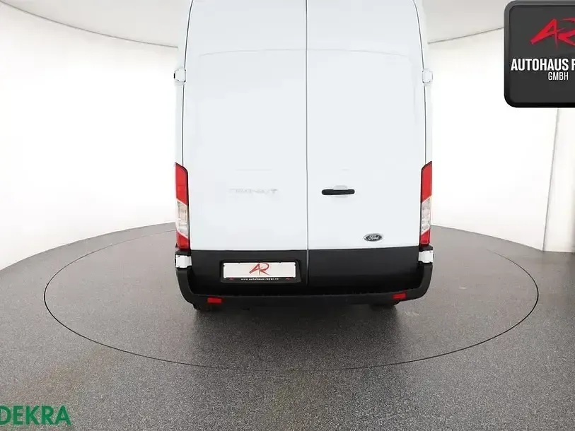 Gebraucht Ford Transit 170 PS (125 kW) 2023 Weiß Van / Kleinbus