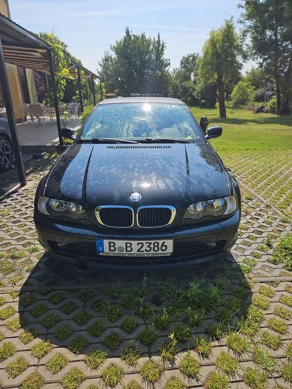 Schwarz Gebraucht 2002 BMW 318 Cabriolet Sport Line Cabrio | 3.500 € (Superpreis) - Bild 1/4