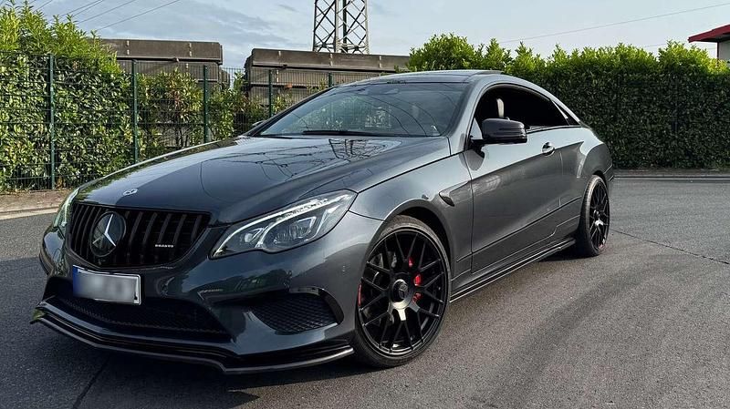 Grau Gebraucht 2014 Mercedes E350 Coupé | 24.999 € (Etwas zu teuer) - Bild 1/4