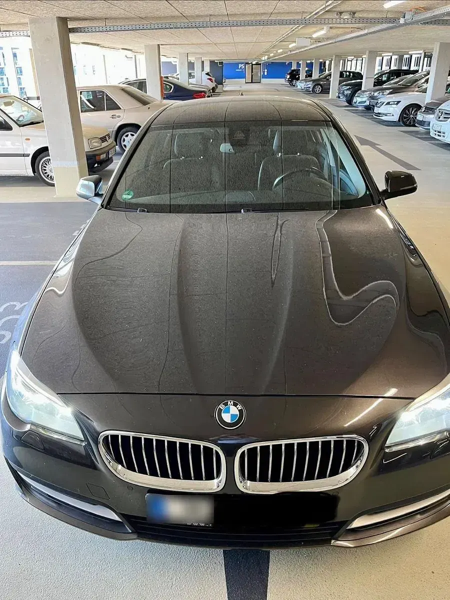 Gebraucht BMW 520 190 PS (139 kW) 2016 Braun Limousine