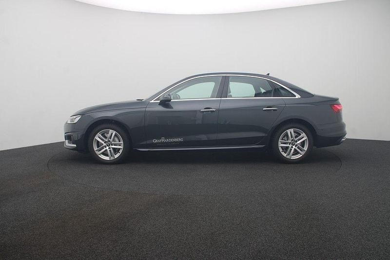 Gebraucht Audi A4 Advanced Plus 204 PS (150 kW) 2024 Manhattangrau metallic Limousine