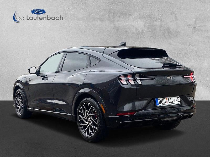 Gebraucht Ford Mustang Mach-E GT 358 kW (487 PS) 2022 Dark matter/starlight gray SUV