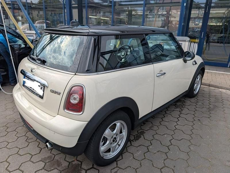Usado Mini Cooper 122 HP (89 kW) 2010 Branco Citadino