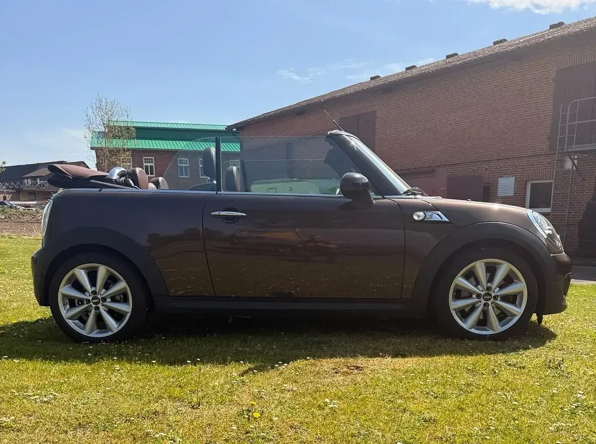 Gebraucht Mini Cooper S Cabriolet 184 PS (135 kW) 2012 Braun Cabrio