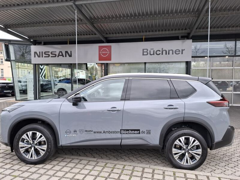 Grau Gebraucht 2024 Nissan X-Trail N-Connecta SUV | 43.490 € - Bild 1/4