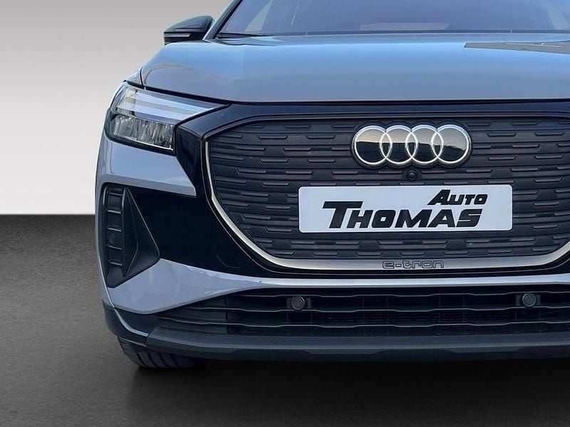 Gebraucht Audi Q4 e-tron 80 kW (109 PS) 2022 Kieselgrau SUV