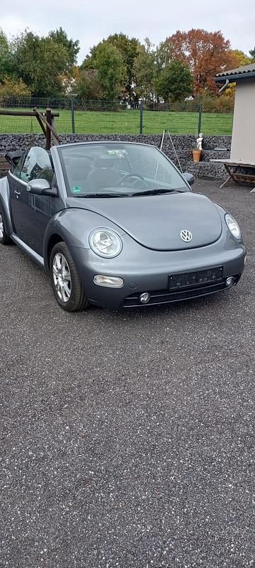 Schwarz Gebraucht 2004 VW Golf Cabriolet Cabrio | 950 € - Bild 1/4