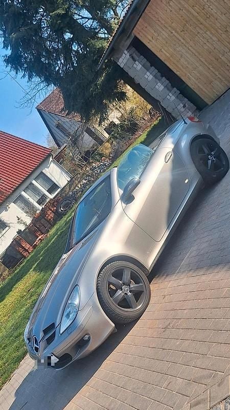 Gebraucht Mercedes SLK280 231 PS (169 kW) 2005 Silber Cabrio