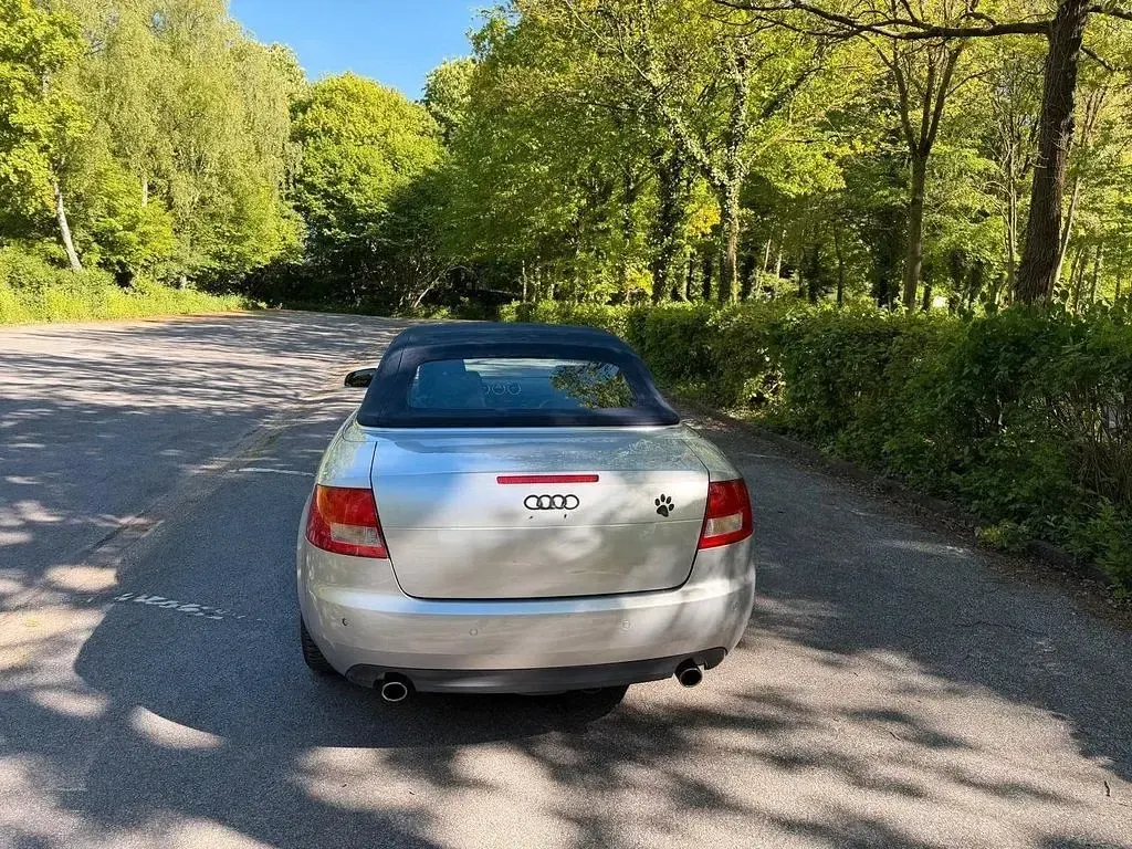 Gebraucht Audi A4 Cabriolet 170 PS (125 kW) 2002 Silber Cabrio