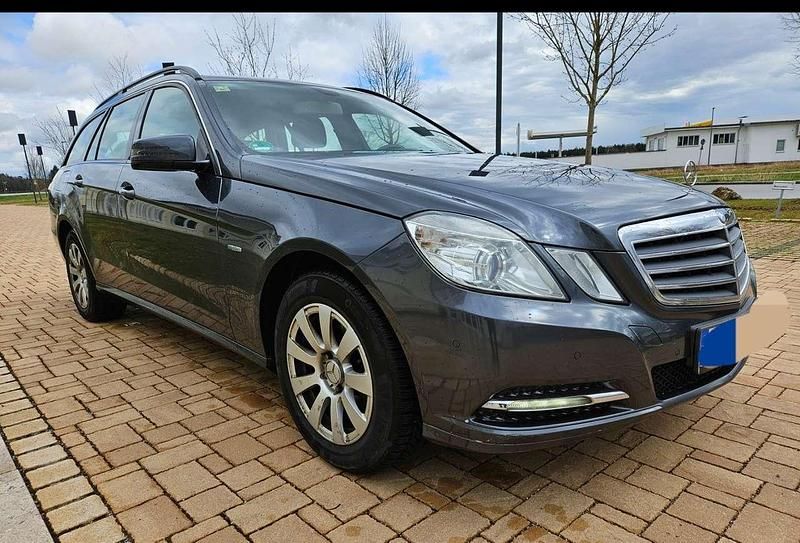 Gebraucht Mercedes E220 170 PS (125 kW) 2013 Kombi