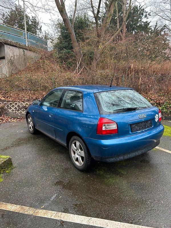 Gebraucht Audi A3 102 PS (75 kW) 2003 Blau Kleinwagen