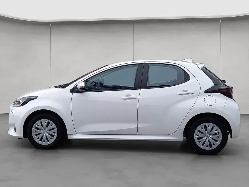 Gebraucht Mazda 2 116 PS (85 kW) 2023 Weiß Kleinwagen