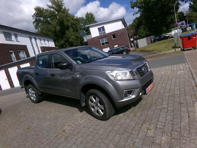 Grau Gebraucht 2022 Nissan Navara Acenta Abholung | 27.999 € (Guter Preis) - Bild 1/4