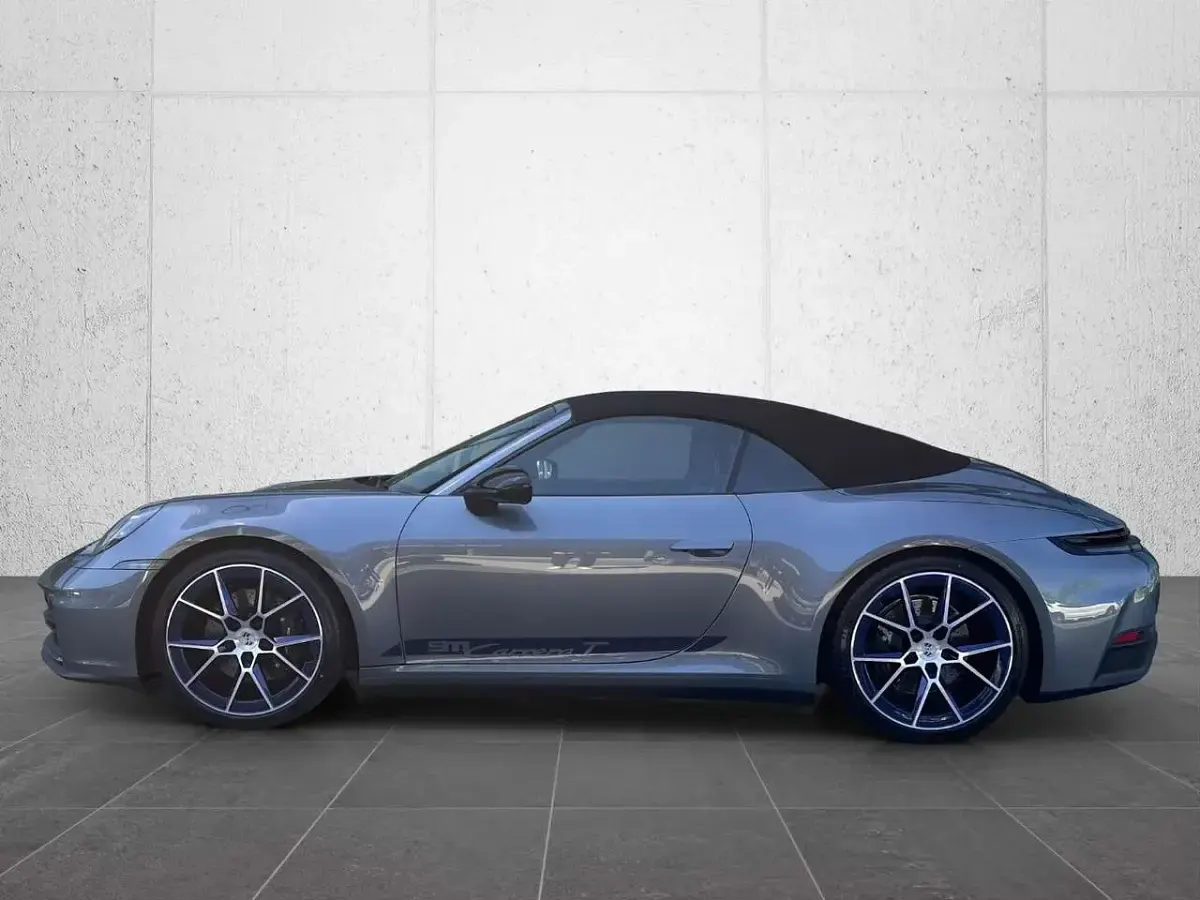 Gebraucht Porsche 911 Carrera T 394 PS (289 kW) 2025 Grau Cabrio