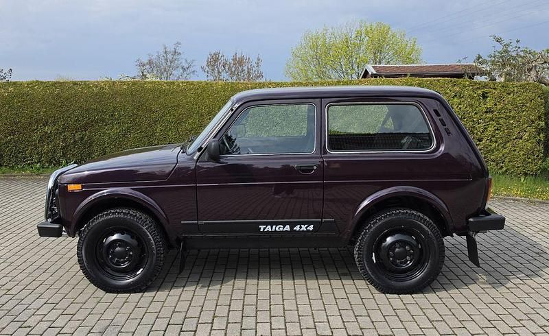 Brugt Lada niva 83 HK (61 kW) 2018 Lilla SUV