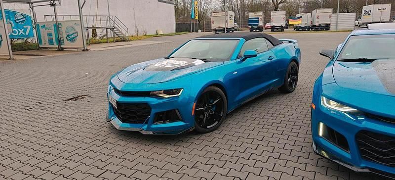 Blau Gebraucht 2017 Chevrolet Camaro ZL1 Cabrio | 31.000 € - Bild 1/4