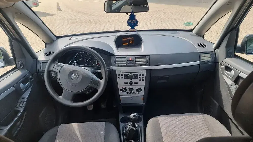Gebraucht Opel Meriva 101 PS (74 kW) 2005 Silber Van / Kleinbus