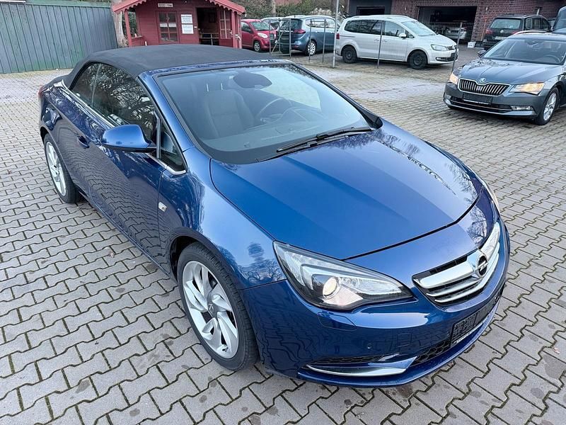 Gebraucht Opel Cascada Innovation 194 PS (142 kW) 2013 Blau Cabrio