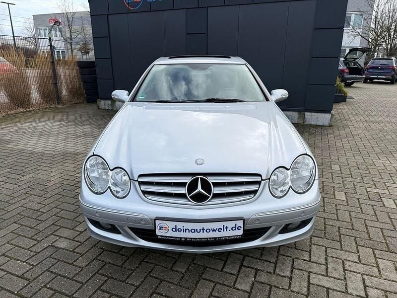 Gebraucht Mercedes CLK200 163 PS (119 kW) 2006 Silber Coupé