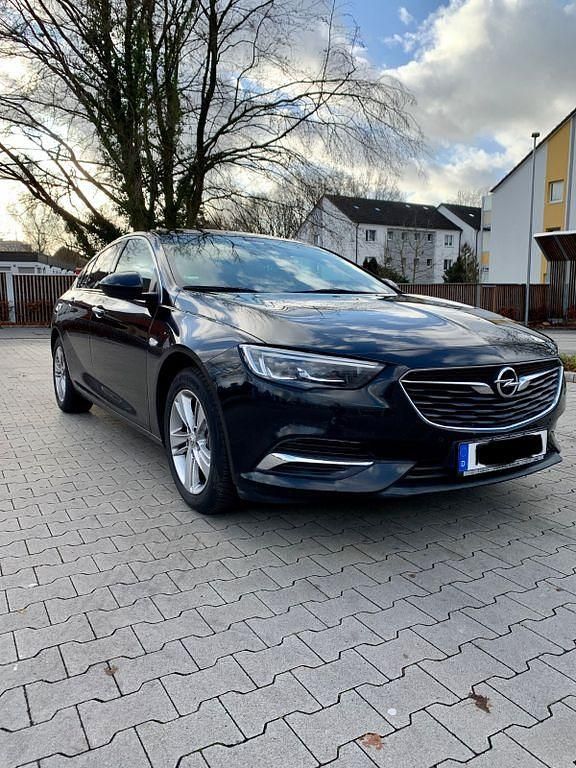 Gebraucht Opel Insignia 136 PS (100 kW) 2017 Schwarz Limousine