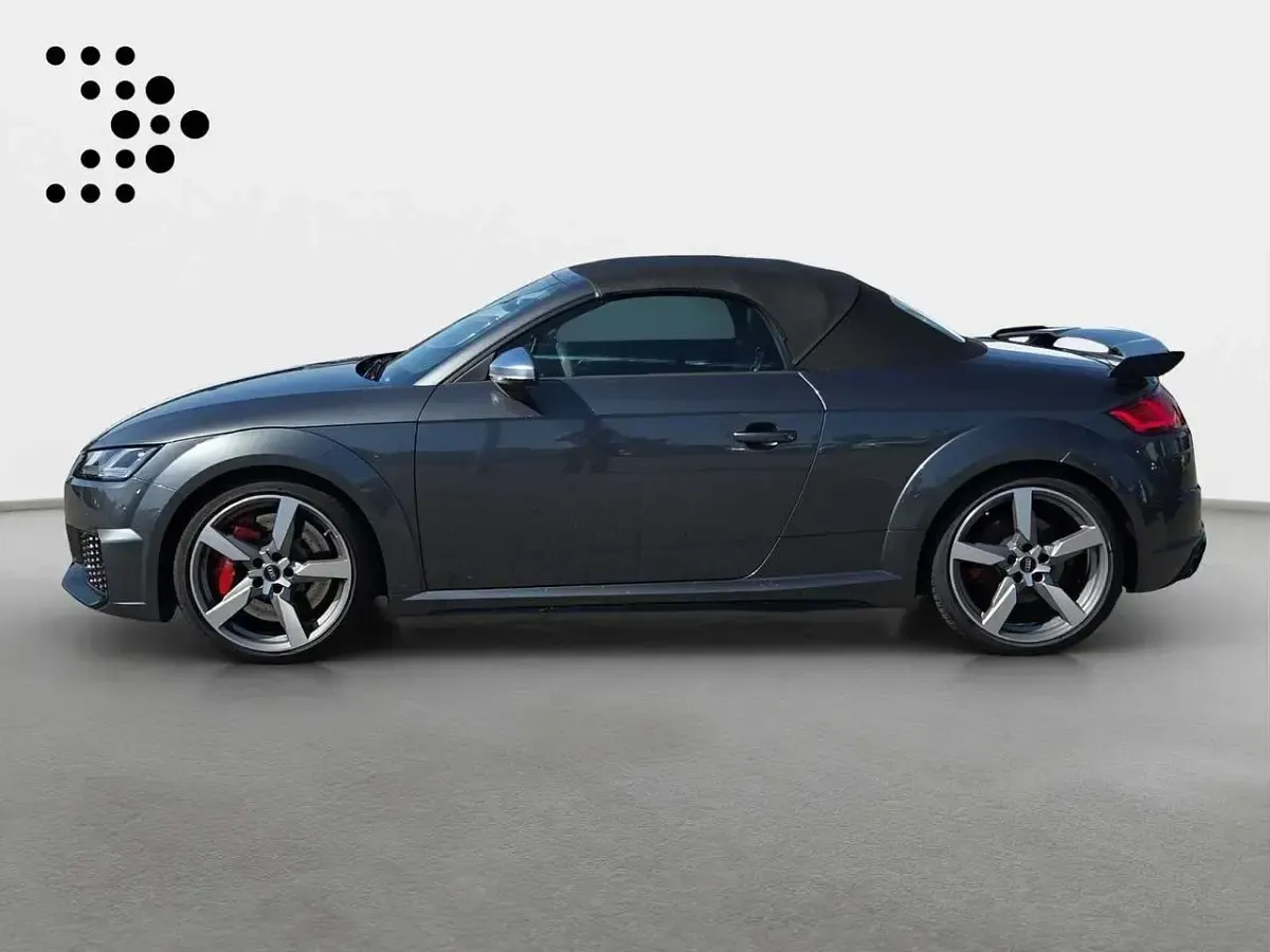 Gebraucht Audi TT RS 400 PS (294 kW) 2022 Daytonagrau perleffekt/verdeck Cabrio
