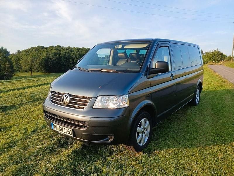 Grau Gebraucht 2005 VW T5 Van | 8.490 € (Teuer) - Bild 1/4