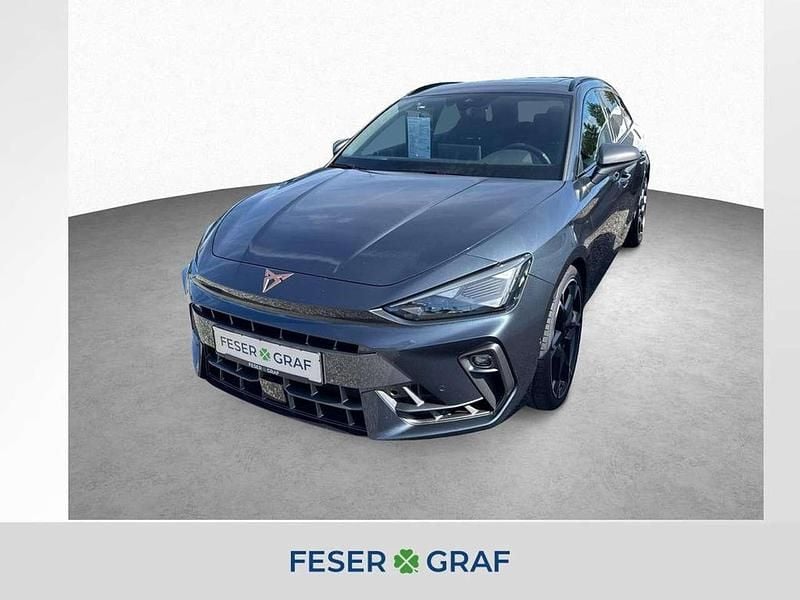 Grau Gebraucht 2024 Cupra Leon VZ Kombi | 37.950 € (Fairer Preis) - Bild 1/4