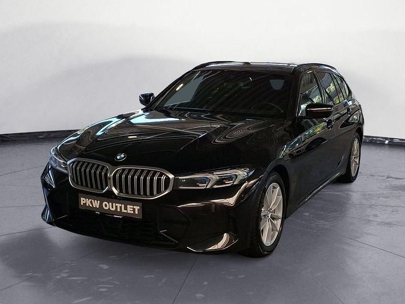 Schwarz Gebraucht 2024 BMW 330 M Sport Kombi | 50.260 € (Fairer Preis) - Bild 1/4