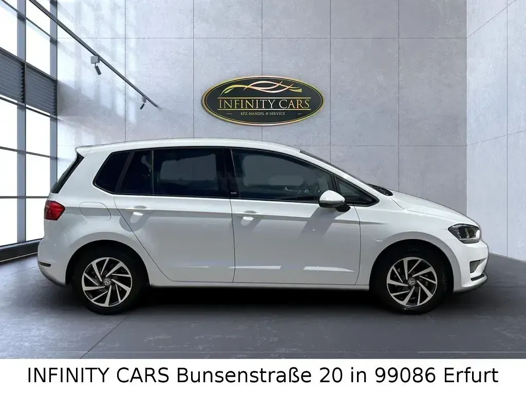 Gebraucht VW Golf VII Sound 110 PS (80 kW) 2017 Weiß Limousine