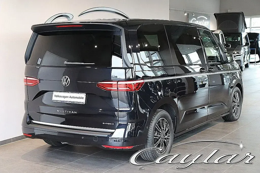 Occasion VW Multivan 150 ch (110 kW) 2023 Noir Monospace
