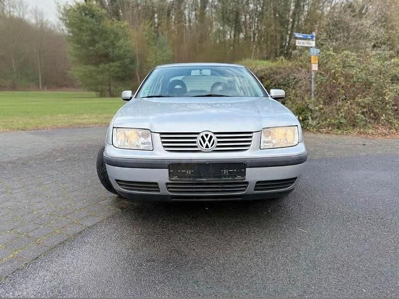 Gebraucht VW Bora Comfortline 105 PS (77 kW) 2000 Silber Limousine