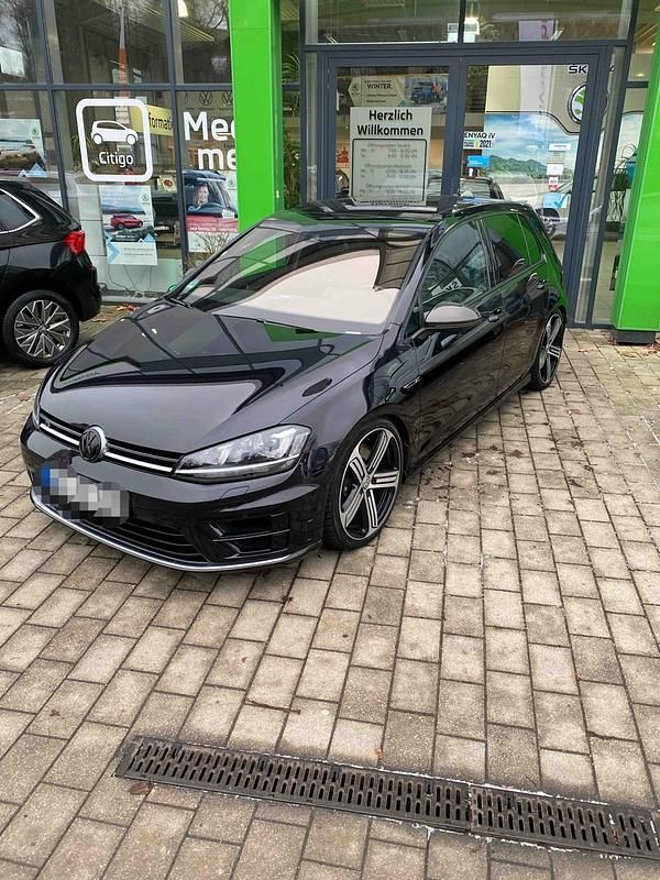 Gebraucht VW Golf VII R 400 PS (294 kW) 2015 Schwarz Limousine