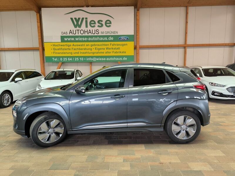 Darkknight Gebraucht 2021 Hyundai Kona Advantage SUV | 15.470 € (Superpreis) - Bild 1/4