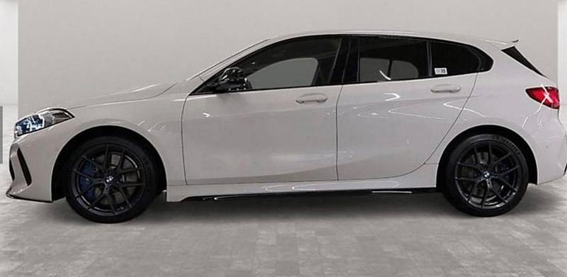 Gebraucht BMW M135 Comfort Edition 306 PS (225 kW) 2020 Weiß Kleinwagen