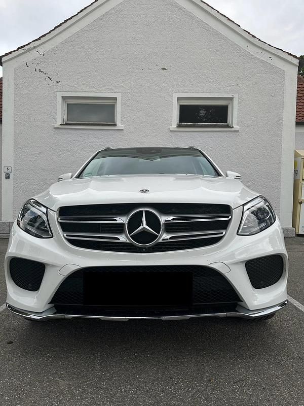 Gebraucht Mercedes GLE350 AMG 258 PS (189 kW) 2018 Weiß SUV