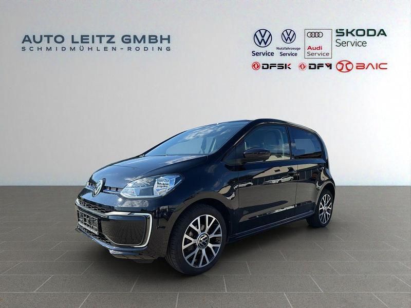 Schwarz deep black Gebraucht 2022 VW e-up! Style Kleinwagen | 15.470 € (Fairer Preis) - Bild 1/4