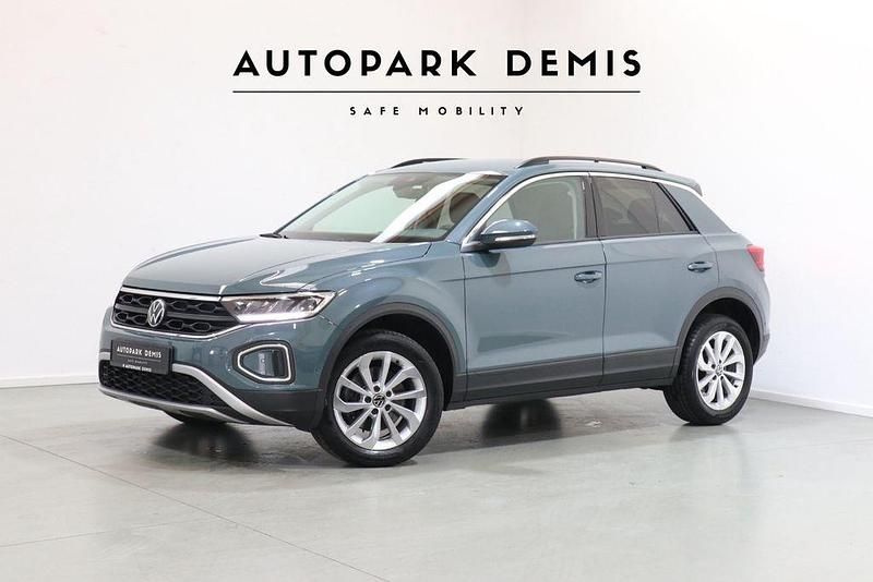Gebraucht VW T-Roc Life 150 PS (110 kW) 2022 Blau SUV