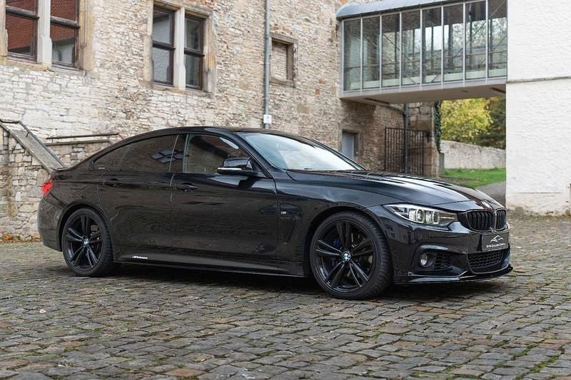 Schwarz Gebraucht 2017 BMW 440 M Performance Limousine | 28.700 € (Fairer Preis) - Bild 1/4