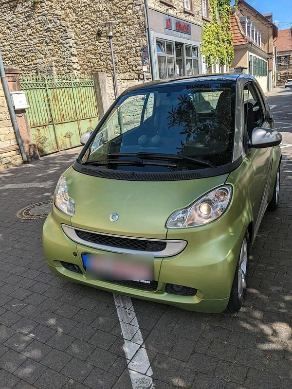 Grün Gebraucht 2011 Smart ForTwo Coupé Kleinwagen | 4.000 € (Fairer Preis) - Bild 1/4