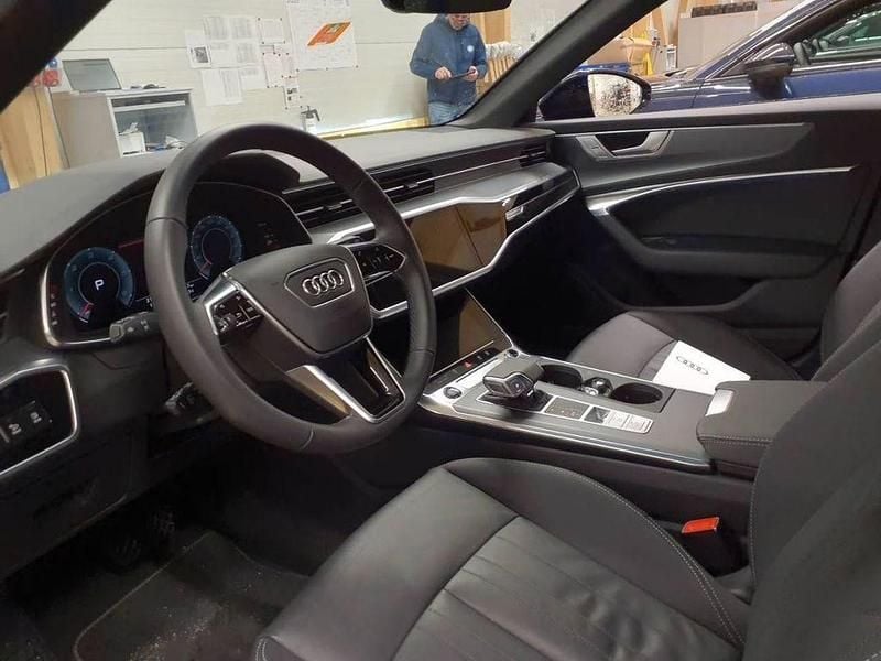 Gebraucht Audi A6 Advanced Plus 245 PS (180 kW) 2025 Firmamentblau (metallic) Kombi