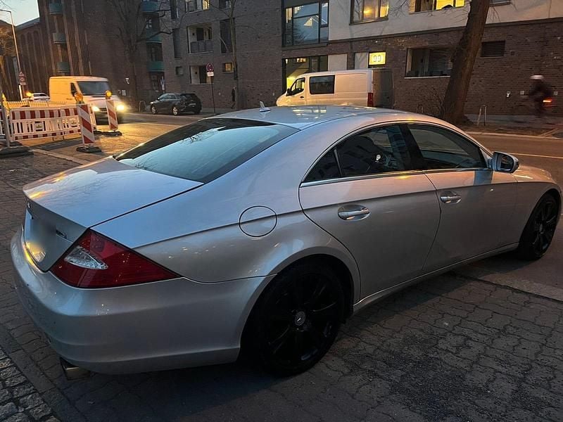 Gebraucht Mercedes CLS280 2010 Silber Limousine