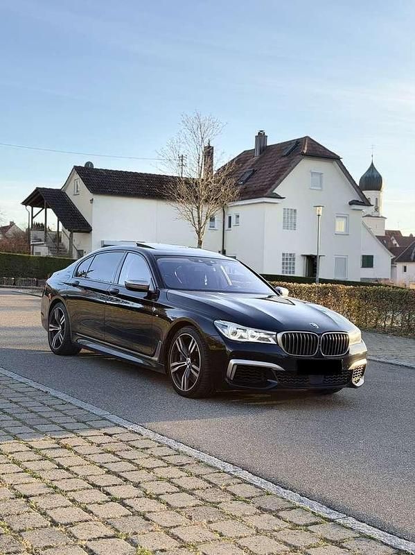 Gebraucht BMW M760 Performance 609 PS (447 kW) 2017 Schwarz Limousine