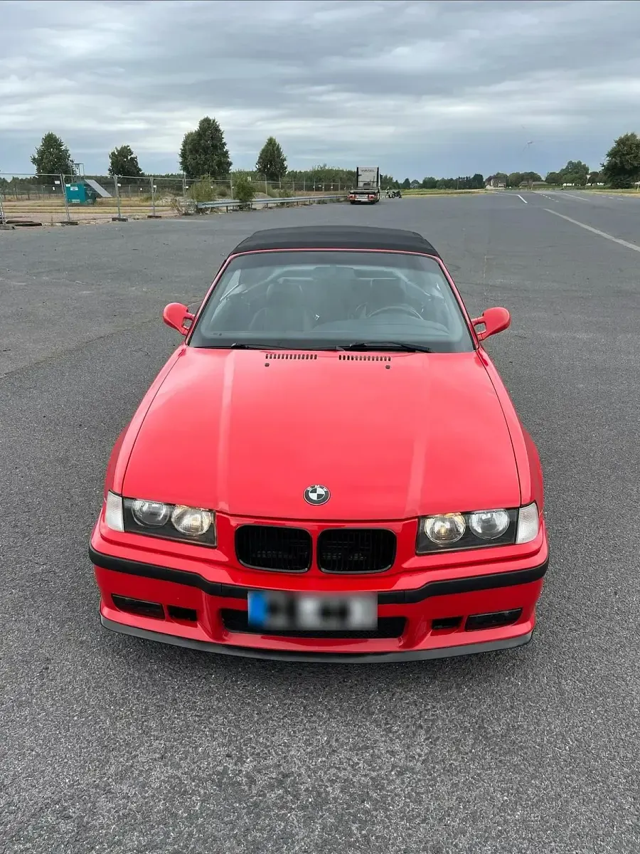 Gebraucht BMW 320 Cabriolet 150 PS (110 kW) 1997 Rot Cabrio