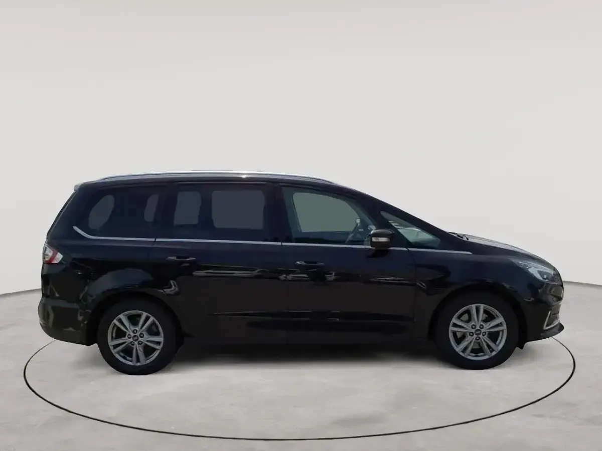 Gebraucht Ford Galaxy Titanium 190 PS (139 kW) 2022 Obsidianschwarz metallic Van / Kleinbus