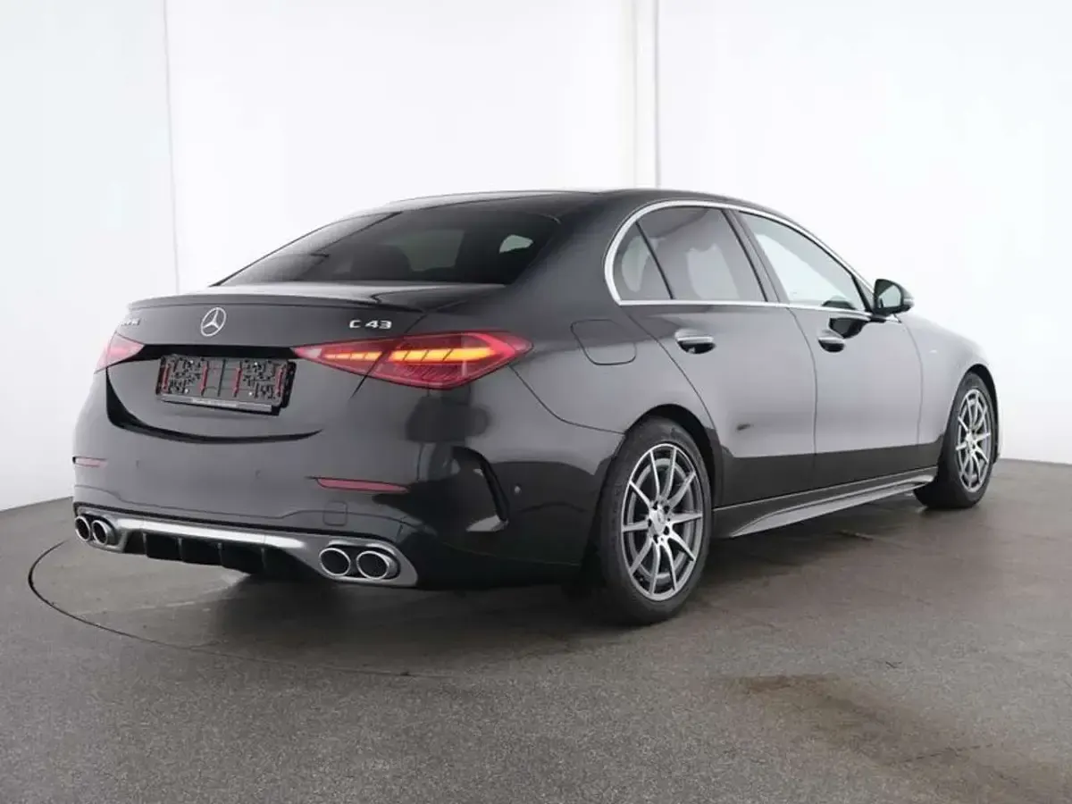 Gebraucht Mercedes C43 AMG Premium 422 PS (310 kW) 2025 Lack obsidianschwarz Limousine