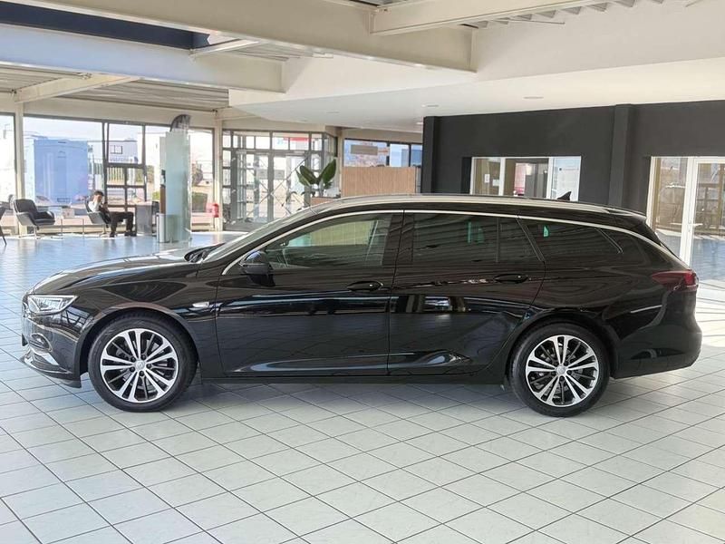 Gebraucht Opel Insignia Business Innovation 170 PS (125 kW) 2018 Schwarz Kombi
