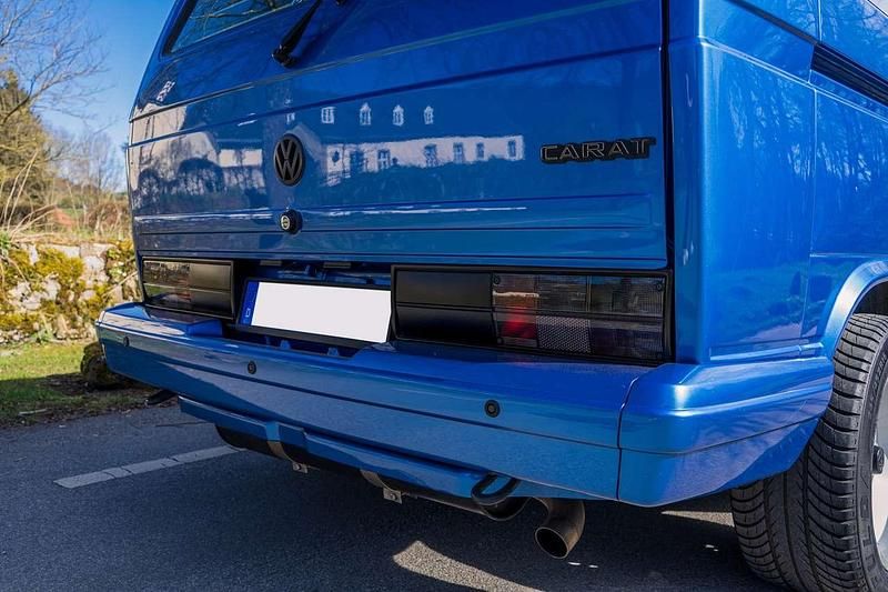 Usado VW Multivan 111 HP (81 kW) 1990 Azul Monovolume