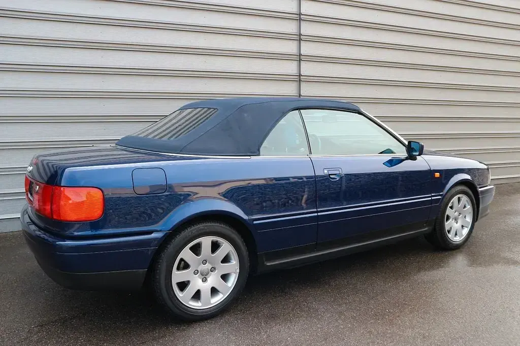 Gebraucht Audi Cabriolet Sport 125 PS (91 kW) 1997 Blau Cabrio